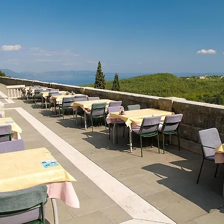 Kvarner Oda ve Kahvaltı